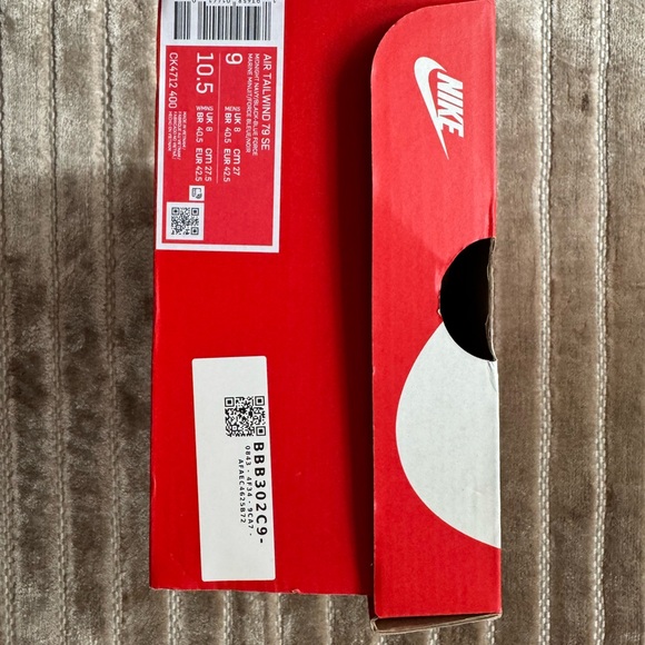 Nike Tailwind Navy and Chambray Blue Denim. Men’s Size US 9 - Picture 7 of 7